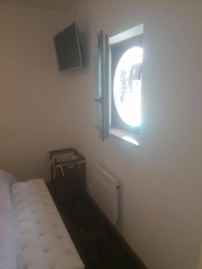 Appartement Zee Zon En Zwem Bredene-aan-Zee Exterior foto